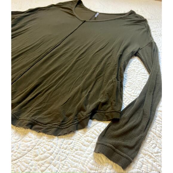 Free People Moonshine Olive Green Long Sleeve Oversized Tunic Size XS - Picture 3 of 5